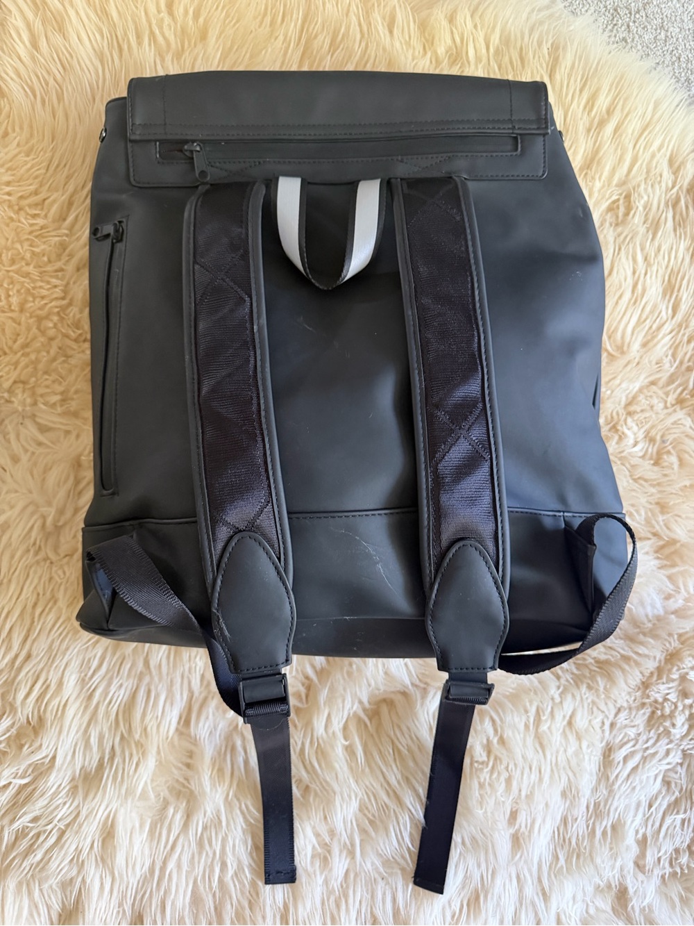 Hunter waterproof Black Backpack with Red Logo Accent - Picture 3 of 7